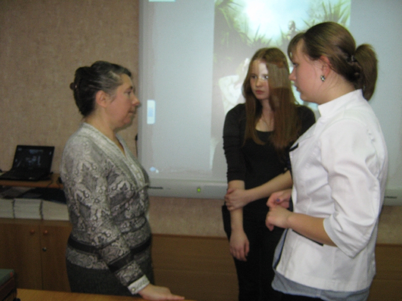 Лекция-презентация для школьников на тему Слово в диалектных и исторических словарях русского языка